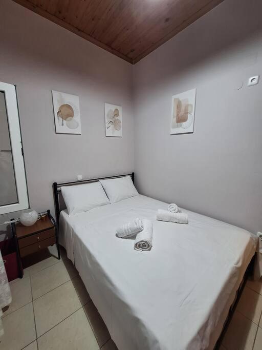 Lovely Guesthouse On The Beach Agia Anna  Exterior photo