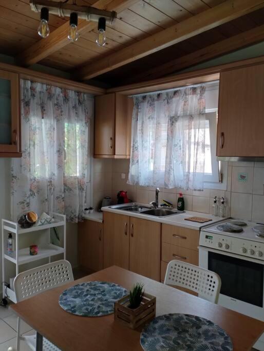Lovely Guesthouse On The Beach Agia Anna  Exterior photo